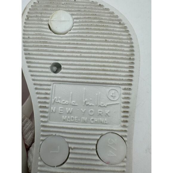 Nicole Miller Girl Size 4 Rubber Sole Easy Slip On Style Flip Flops Multicolor - Picture 5 of 5